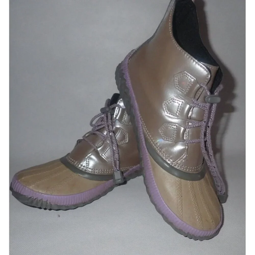 Sorel‎ out N About Plus Waterproof Winter Rain BOOTS Chrome Gray Size 6 Girl